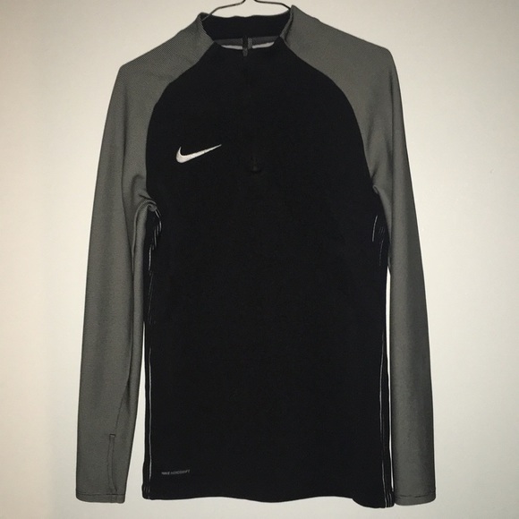 nike aeroswift jacket